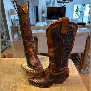 BCBG Multi Color Snake Textured Leather Western Boots